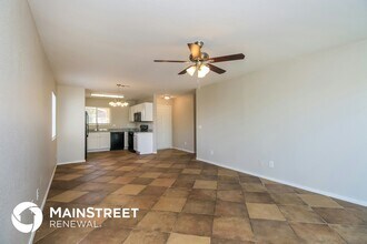 1142 E Silversmith Trail in San Tan Valley, AZ - Building Photo - Building Photo