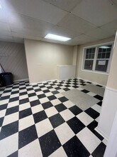 762 Main St in Westbrook, ME - Building Photo - Building Photo