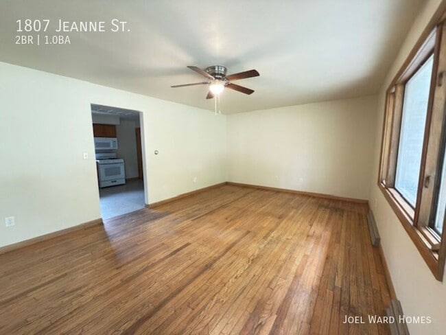 1807 Jeanne St in Champaign, IL - Building Photo - Building Photo