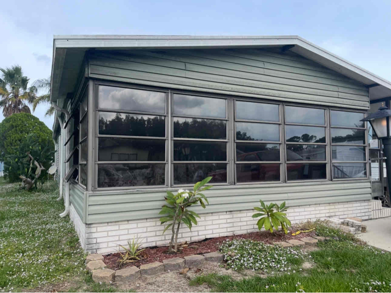 404 Avocado Dr in Sebastian, FL - Building Photo