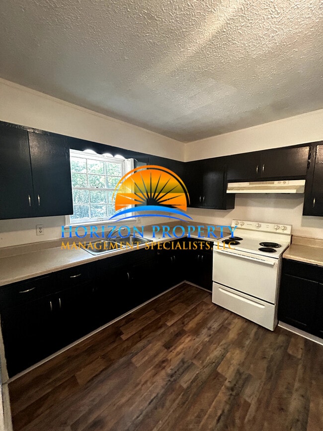 2727 Clayton Dr NW in Huntsville, AL - Building Photo - Building Photo