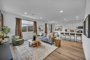 Prosper 83 in Sparks, NV - Building Photo