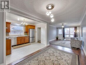 51 Hay Ave in Toronto, ON - Building Photo - Building Photo