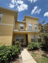 252 Castlekeeper Pl in Valrico, FL - Building Photo