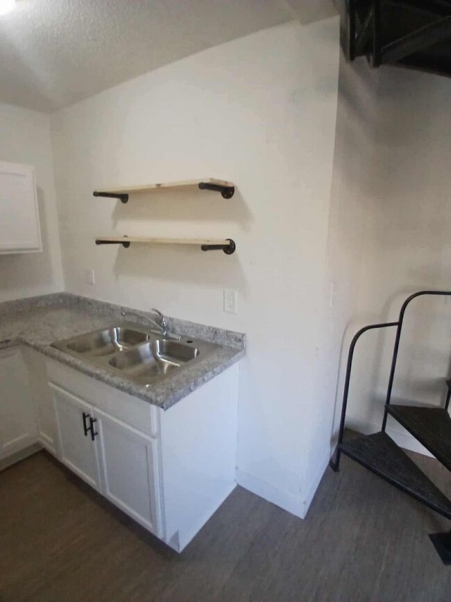 property at 901 Virginia St