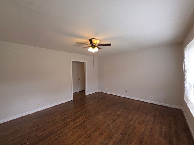 3721 Driftwood Dr in Charlotte, NC - Building Photo - Building Photo