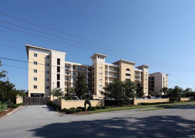 La Serena Condos on Perdido Key in Pensacola, FL - Foto de edificio - Building Photo