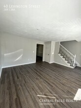 40 Lexington St in Dover, NH - Building Photo - Building Photo