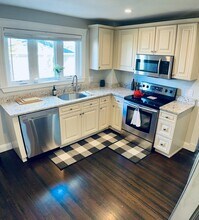 15 Sheffield Rd in Boston, MA - Building Photo - Building Photo