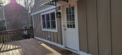 1357 Elbow Ln, Unit Elbow Lane Apt in Chester Springs, PA - Foto de edificio - Building Photo