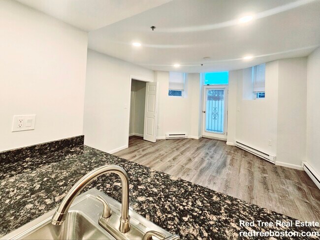 property at 24 Queensberry St