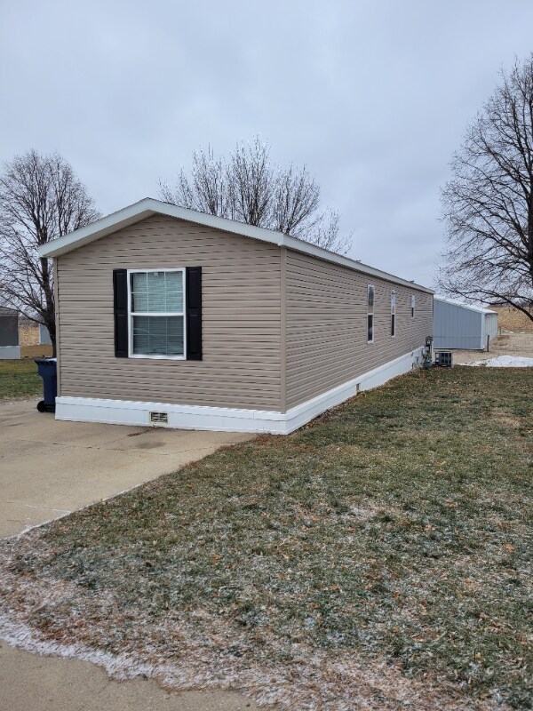 625 Beck Ave in Remsen, IA - Building Photo - Building Photo