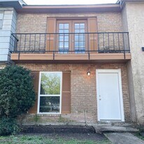 7331 Chasewood Dr in Missouri City, TX - Building Photo