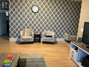 5233 Dundas St W in Toronto, ON - Building Photo - Building Photo