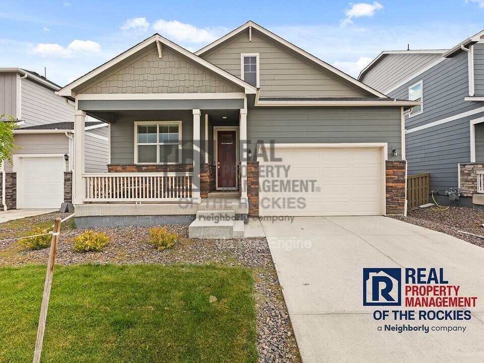 920 London Wy in Severance, CO - Building Photo