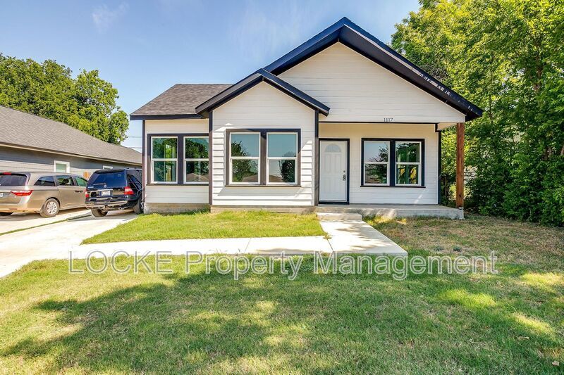 1117 E Cantey St in Fort Worth, TX - Building Photo