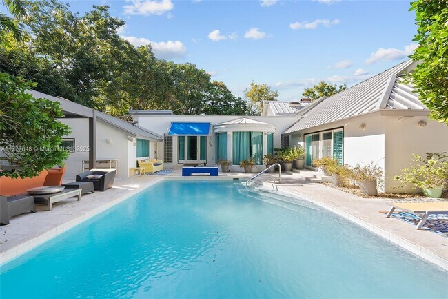 3950 Hardie Ave in Miami, FL - Building Photo - Building Photo