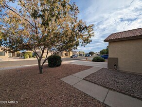 9318 W Brown St in Peoria, AZ - Building Photo - Building Photo
