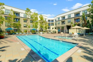 Radius in Redwood City, CA - Building Photo