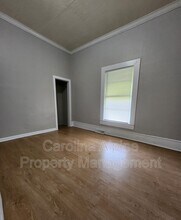 220 Walker St in Kings Mountain, NC - Building Photo - Building Photo