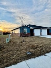 3410 SW Adoration St in Bentonville, AR - Building Photo - Building Photo