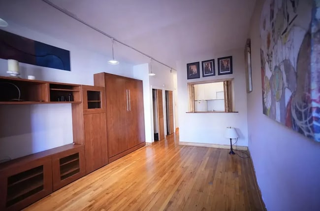 44 STREET in Queens, NY - Building Photo - Building Photo
