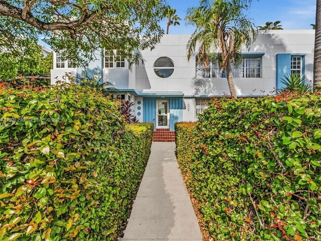 property at 1009 Meridian Ave