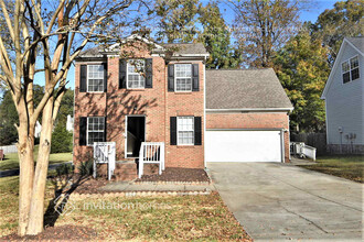 11225 Amber Glen Dr in Charlotte, NC - Building Photo - Building Photo