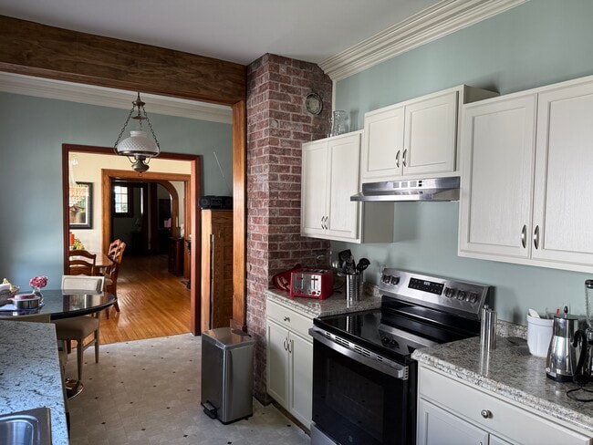 519 E Monroe St, Unit Apt 1 East Monroe in Little Falls, NY - Foto de edificio - Building Photo