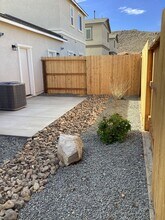 885 Orchard Rock Dr in Reno, NV - Building Photo - Building Photo