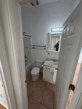 310 First St, Unit 2 in Gypsum, CO - Foto de edificio - Building Photo