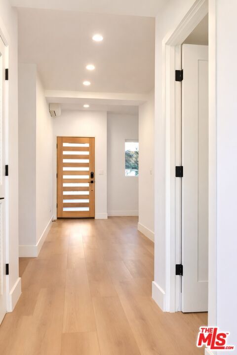 5722 Fulcher Ave in Los Angeles, CA - Building Photo - Building Photo