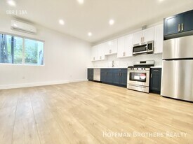 6712 Willoughby Ave in Los Angeles, CA - Building Photo