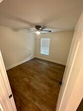 1019 Steves Ave in San Antonio, TX - Building Photo - Building Photo