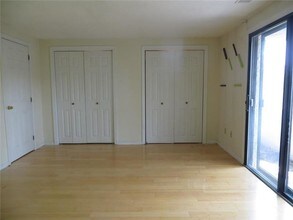 295 W Wyoming Ave in Stoneham, MA - Building Photo - Building Photo