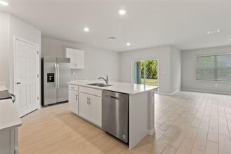 16073 Hesta Misty Ct in Punta Gorda, FL - Building Photo - Building Photo