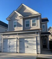 105 Summer Hill Way in Richmond Hill, GA - Building Photo