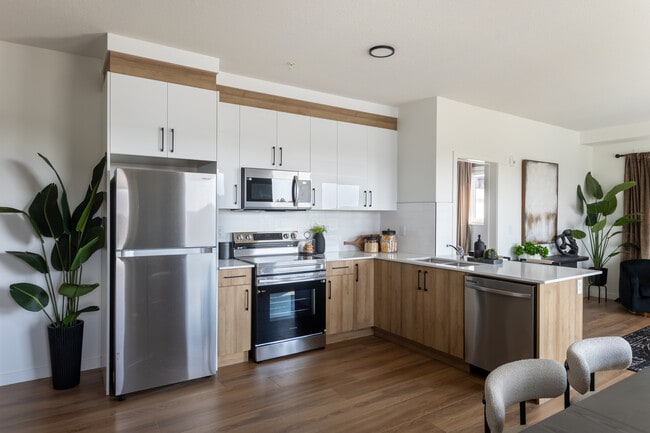 The Point at Riverview in Edmonton, AB - Building Photo - Interior Photo