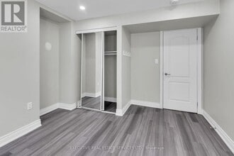 265 Bruce Cameron Dr in Clarington, ON - Building Photo - Building Photo