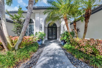5747 Paddington Way in Boca Raton, FL - Building Photo - Building Photo