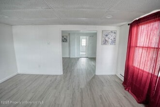 1012 Clearview St in Scranton, PA - Building Photo - Building Photo