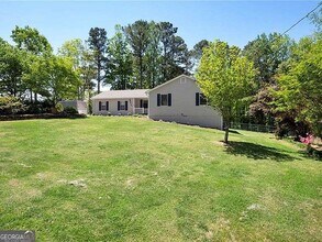 14 Mill Ct in Dallas, GA - Building Photo - Building Photo