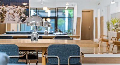 5444 N Sheridan Rd, Unit 209 in Chicago, IL - Foto de edificio - Building Photo