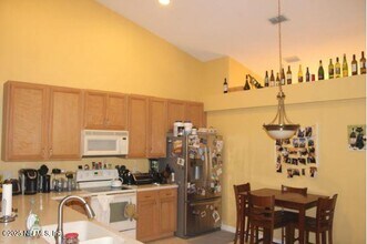 13839 Devan Lee Dr E in Jacksonville, FL - Building Photo - Building Photo