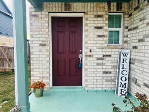 176 Andross Ln in Bastrop, TX - Building Photo - Building Photo