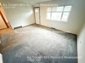 1319 Sparhawk Ave in Akron, OH - Building Photo - Building Photo