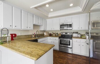 616 Kumquat Way in Oceanside, CA - Building Photo - Building Photo