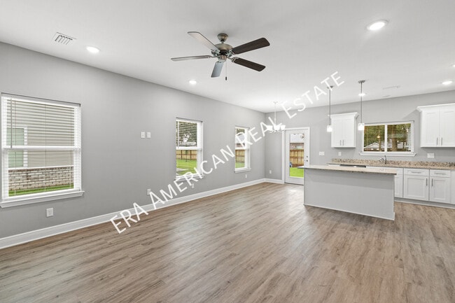 406 Walters Cir in Fort Walton Beach, FL - Building Photo - Building Photo