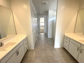 18606 W Reade Ave in Litchfield Park, AZ - Building Photo - Building Photo