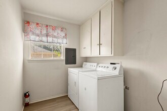 5240 Heritage Dr in Baton Rouge, LA - Building Photo - Building Photo